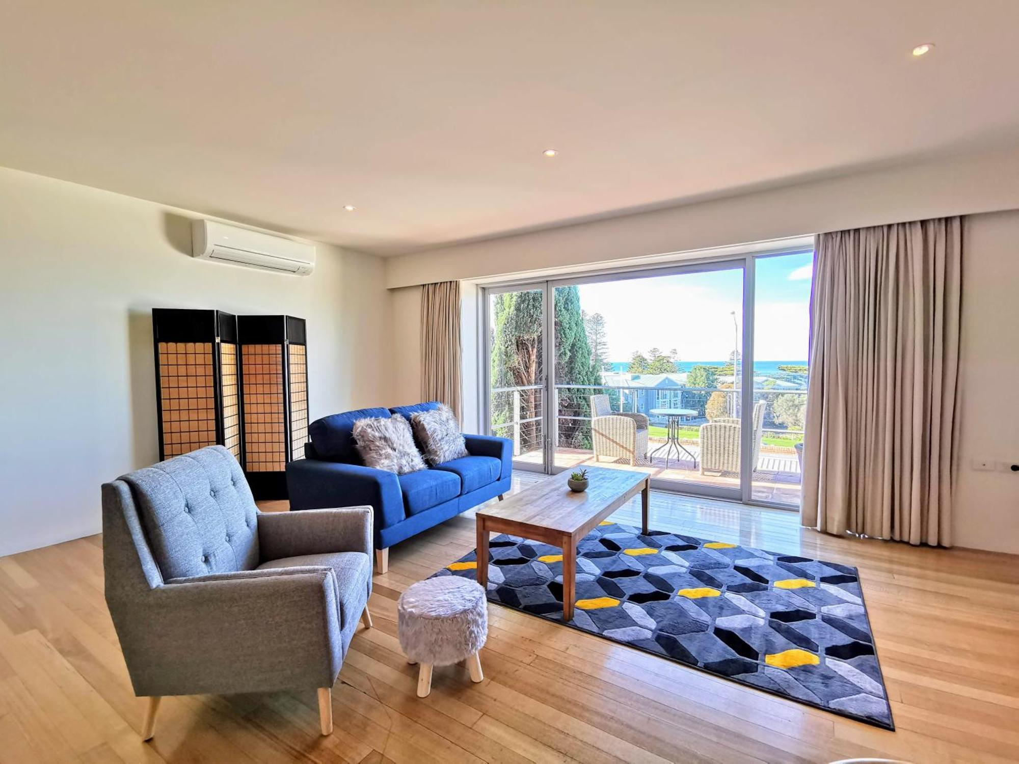 Phoenix Apartments 洛恩 外观 照片