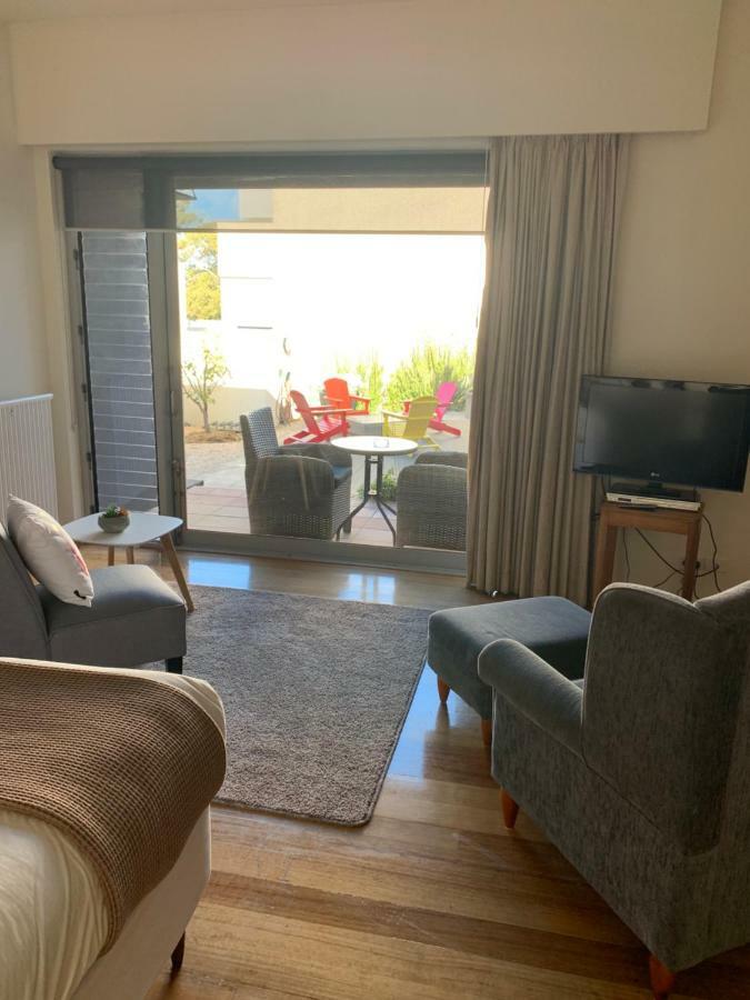 Phoenix Apartments 洛恩 外观 照片