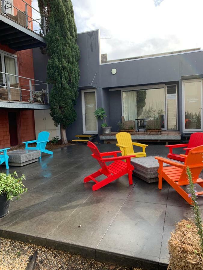 Phoenix Apartments 洛恩 外观 照片