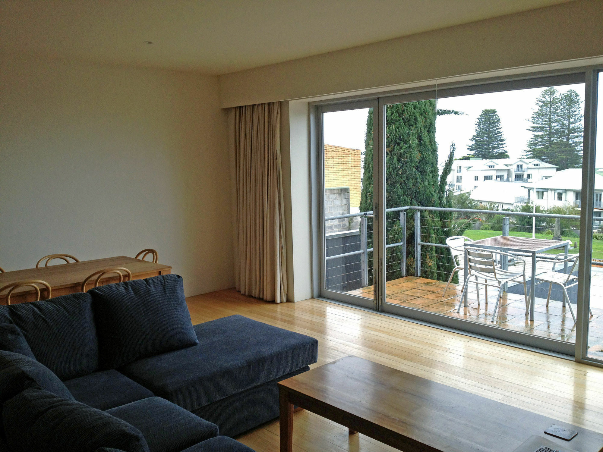 Phoenix Apartments 洛恩 外观 照片